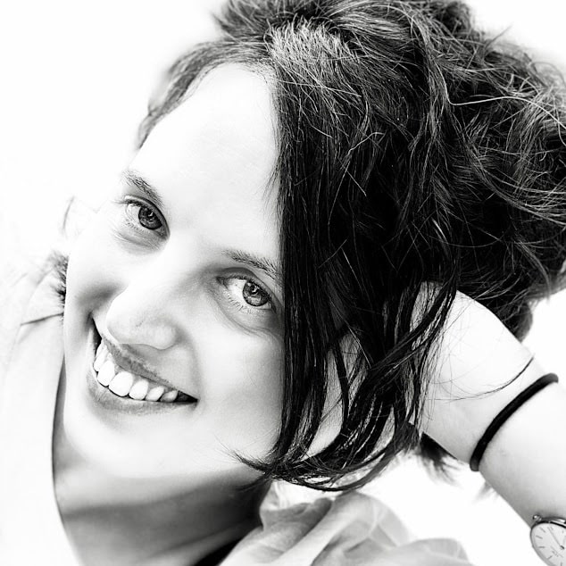 Shiri Simon Segal, Sr. Data Scientist, Headshot
